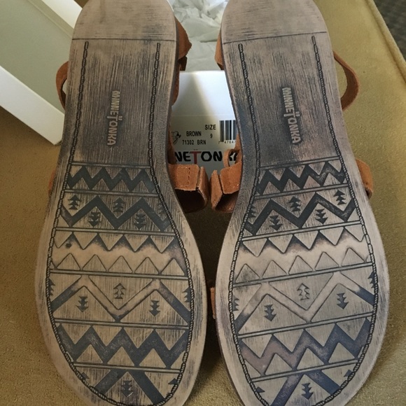 Minnetonka Maui Sandals - Picture 6 of 6